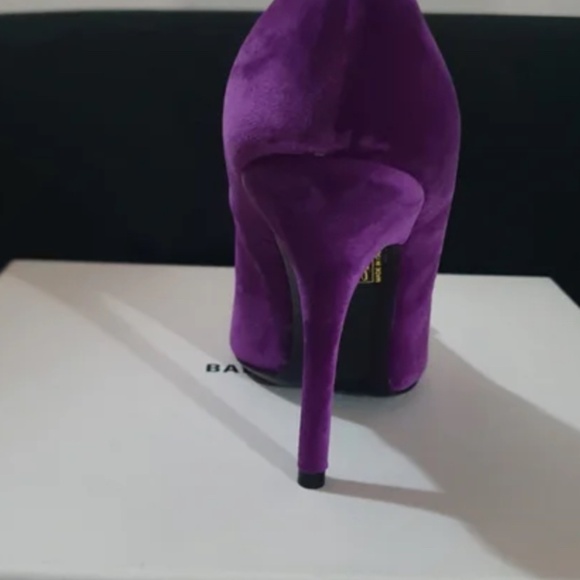 Velvet BB Balenciaga Heels - Picture 5 of 6
